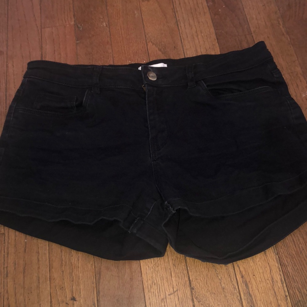 H&M